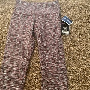 They are brand new with tags! They have a stretchy material!